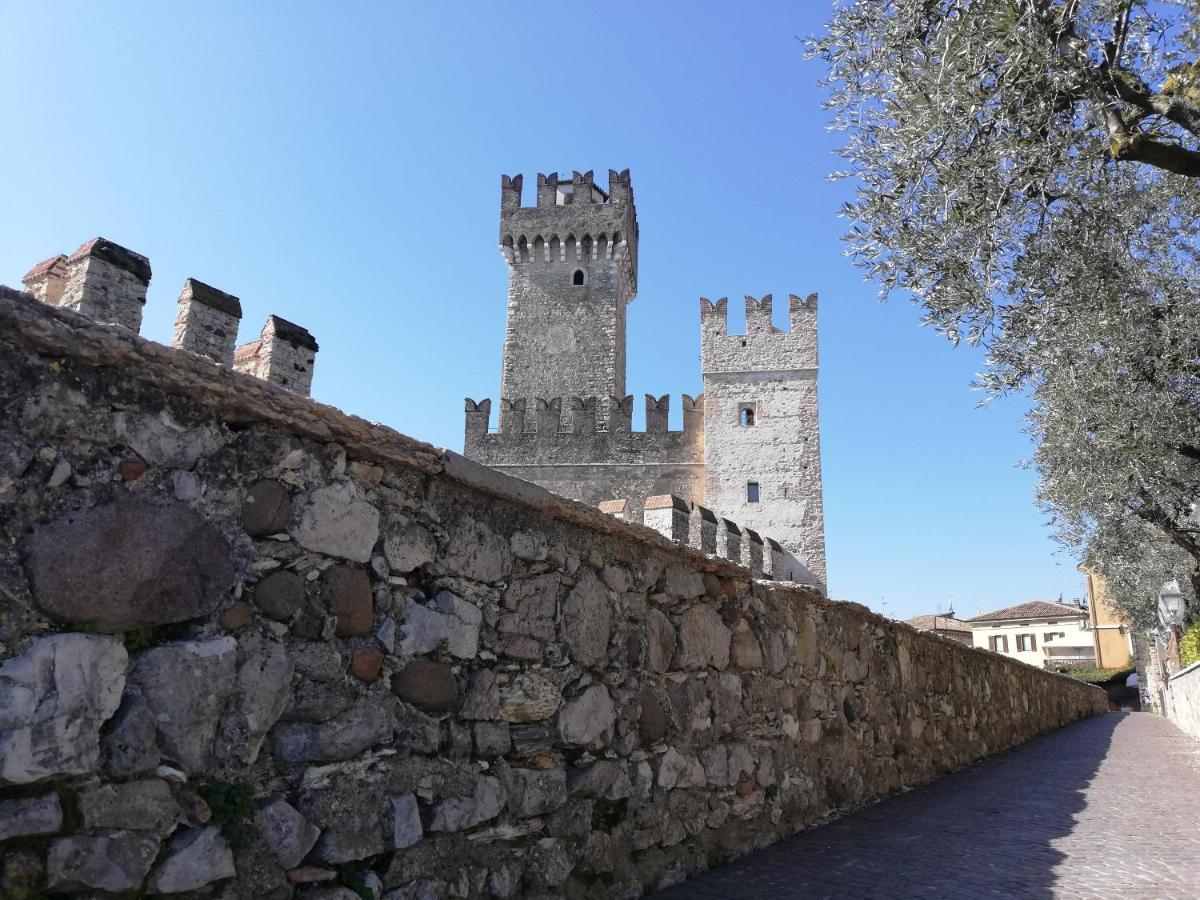 B&B Rosalu - Adults Only Sirmione Luaran gambar